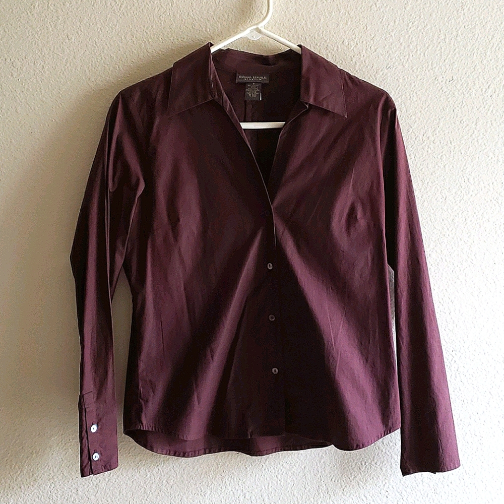 Maroon long-sleeved blouse